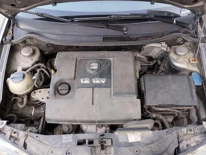 Usata Seat Ibiza Stella 64 CV (47 kW) 2003 Berlina