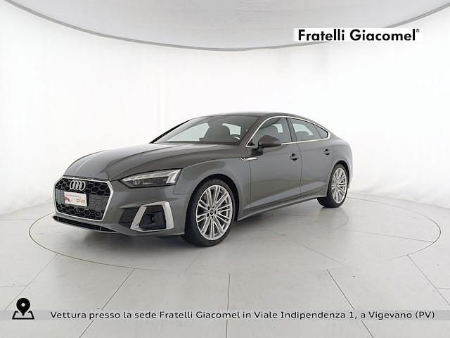 Nuova Audi A5 S-Line 204 CV (150 kW) 2025 Grigio daytona perla