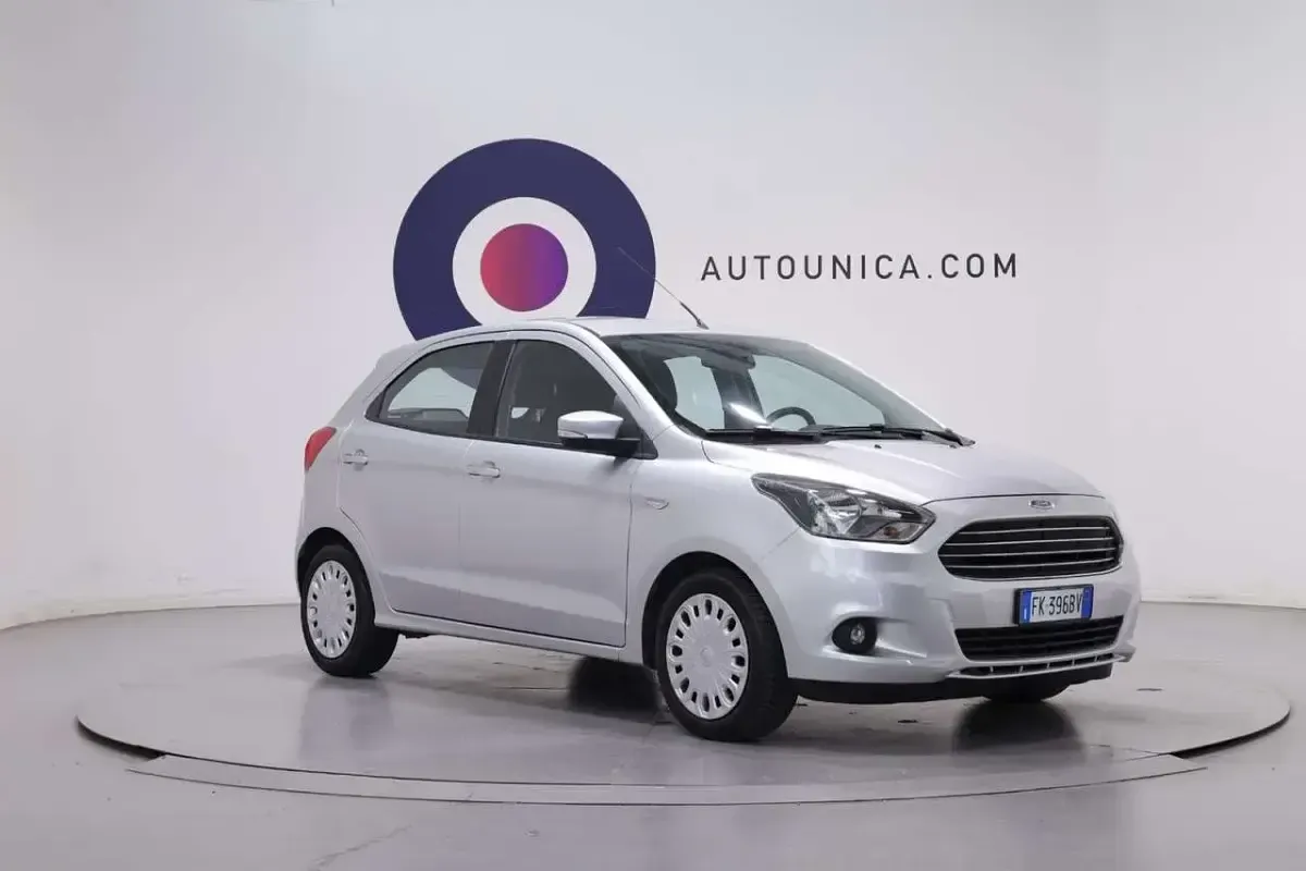 Usata Ford Ka Ultimate 86 CV (63 kW) 2017 Grigio Berlina