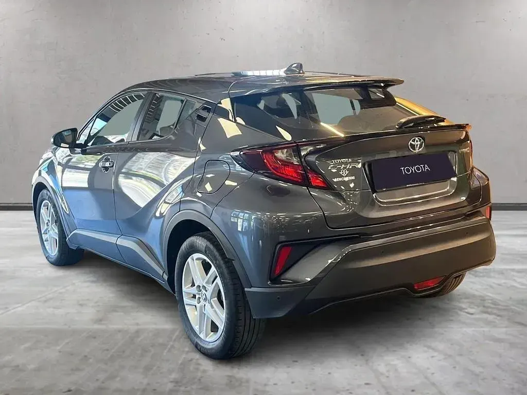 Usata Toyota C-HR Active 122 CV (89 kW) 2023 Grigio SUV
