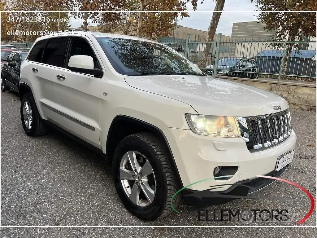 Usata Jeep Grand Cherokee 241 CV (177 kW) 2012 Bianco SUV