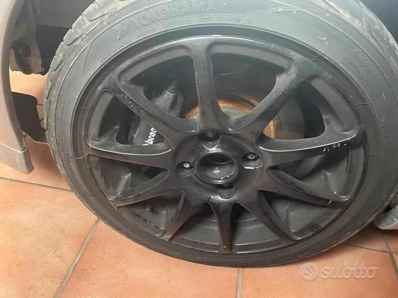 Usata Citroën Saxo 151 CV (111 kW) 2000 Grigio Utilitaria