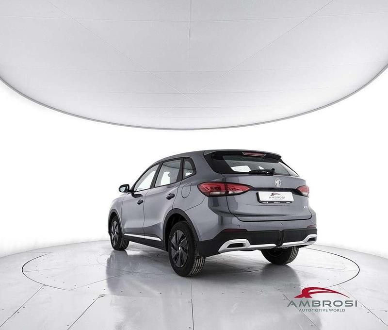 Nuova MG ZS 116 CV (85 kW) 2026 Dark gray SUV