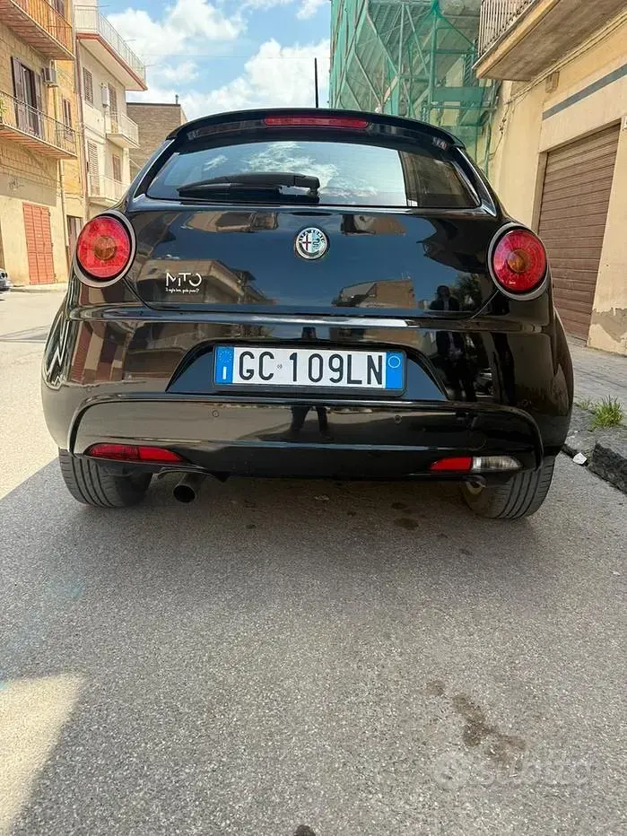 Usata Alfa Romeo MiTo 85 CV (62 kW) 2011 Nero Utilitaria