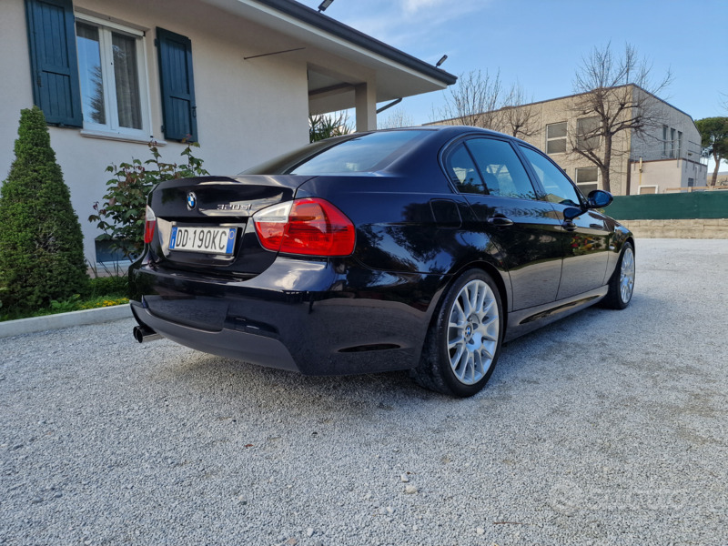 Usato 2006 BMW 320 2.0 Benzin 173 CV (19.000 €)