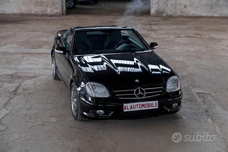 Usata Mercedes SLK32 AMG AMG 354 CV (260 kW) 2001 Nero Cabrio