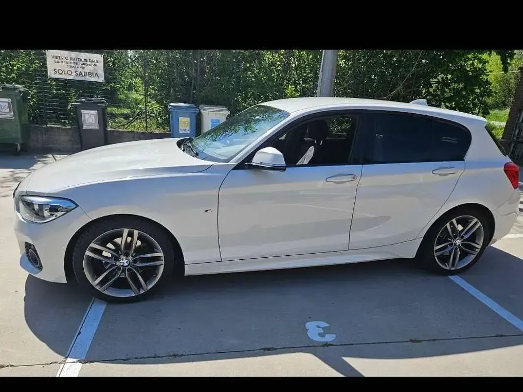 Usata BMW 120 M Sport 190 CV (139 kW) 2017 Bianco Utilitaria