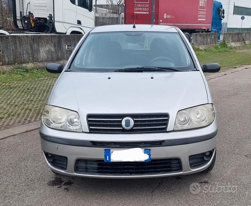 Usata Fiat Punto 2002 Utilitaria