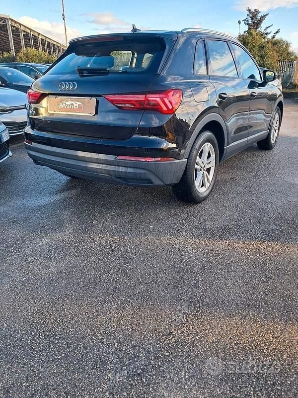 Usata Audi Q3 Comfort 150 CV (110 kW) 2021 Nero SUV