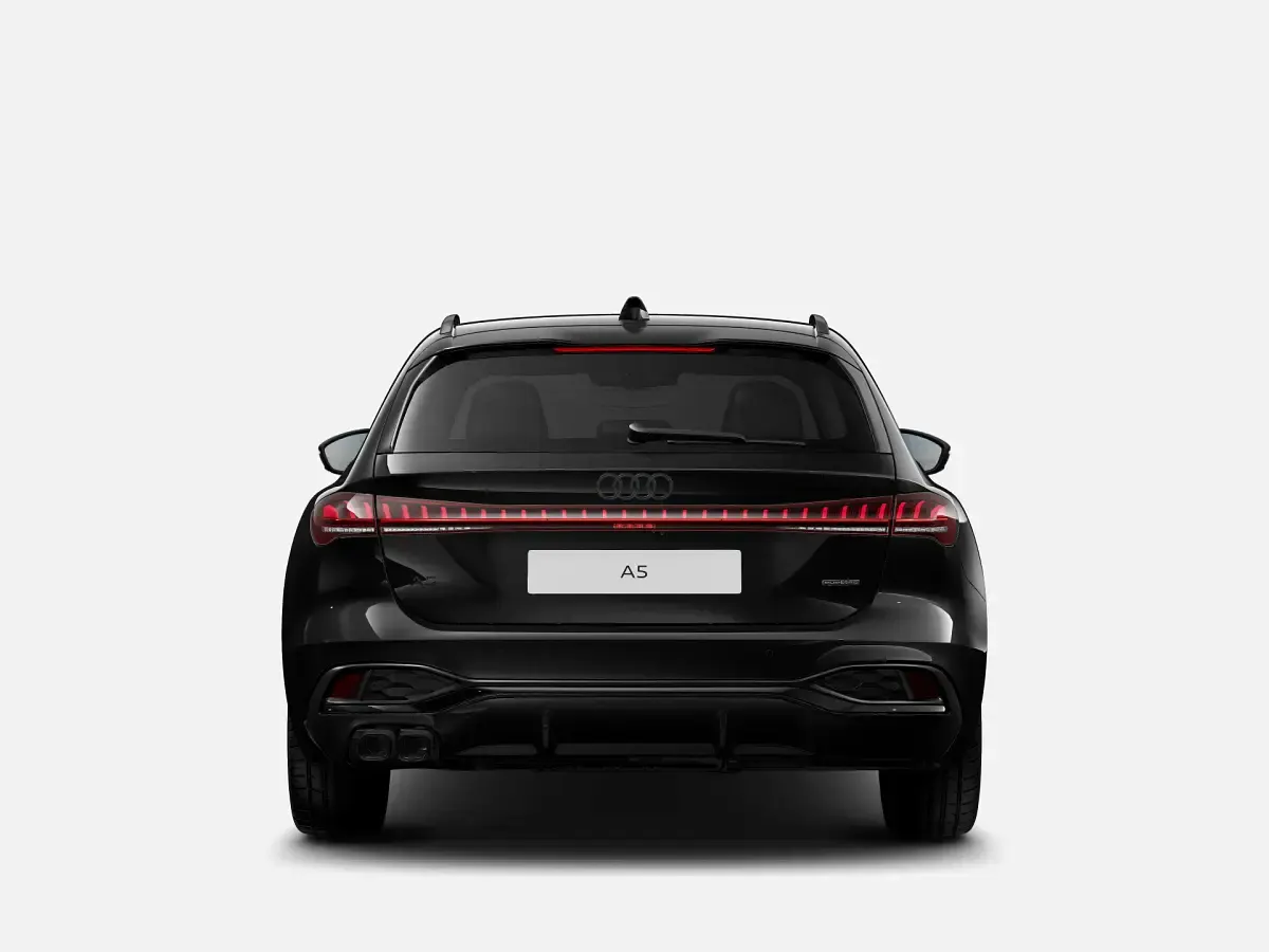 Nuova Audi A5 S-Line 204 CV (150 kW) 2026 Nero mythos metallizzato Station wagon