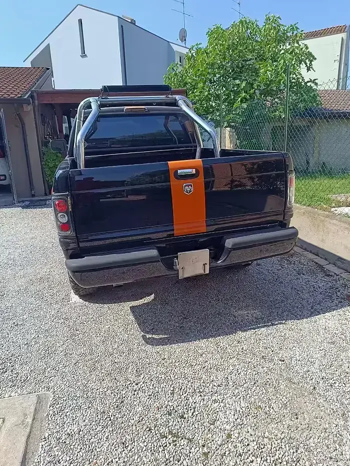 Usata Dodge Ram 1995 Nero Pick-up