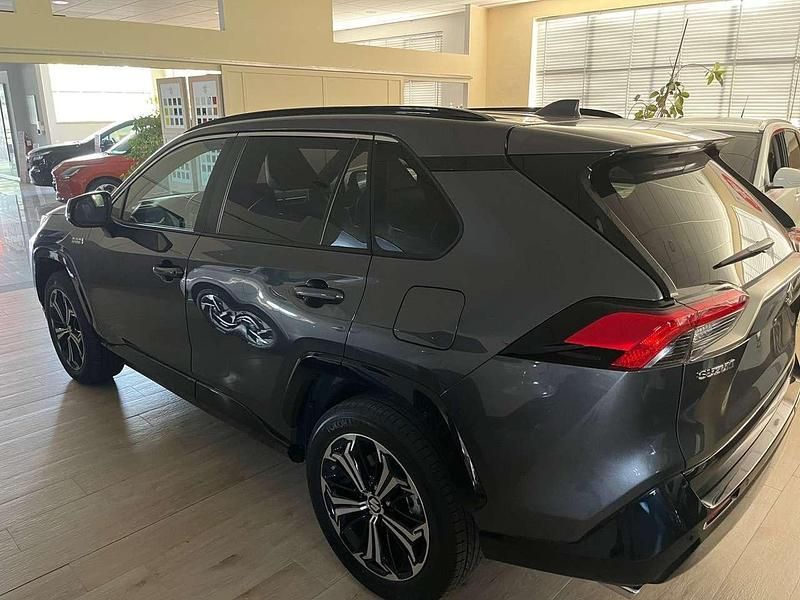 Usata Suzuki Across 306 CV (225 kW) 2024 Grigio SUV