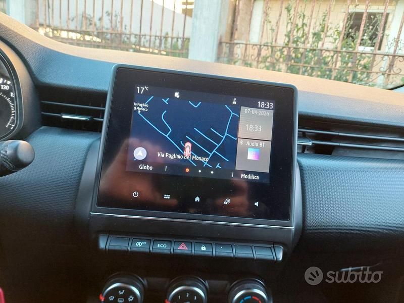 Usata Renault Clio V 100 CV (73 kW) 2022 Nero Berlina