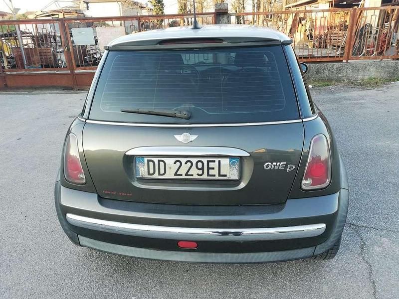 Usata Mini One D 88 CV (64 kW) 2006 Utilitaria