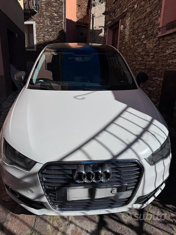 Usata Audi A1 105 CV (77 kW) 2011 Utilitaria