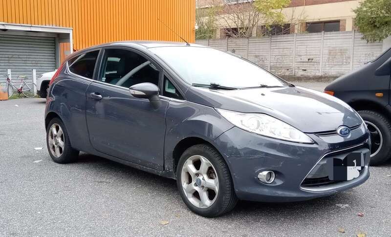 Usato 2012 Ford Fiesta 1.2 Benzin 82 CV (3.700 €)