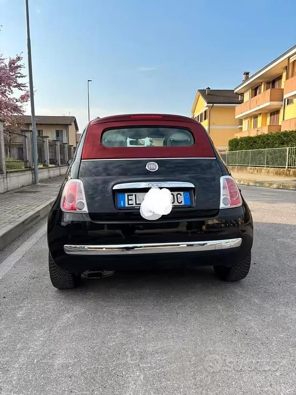 Usata Fiat 500 Lounge 69 CV (50 kW) 2012 Cabrio