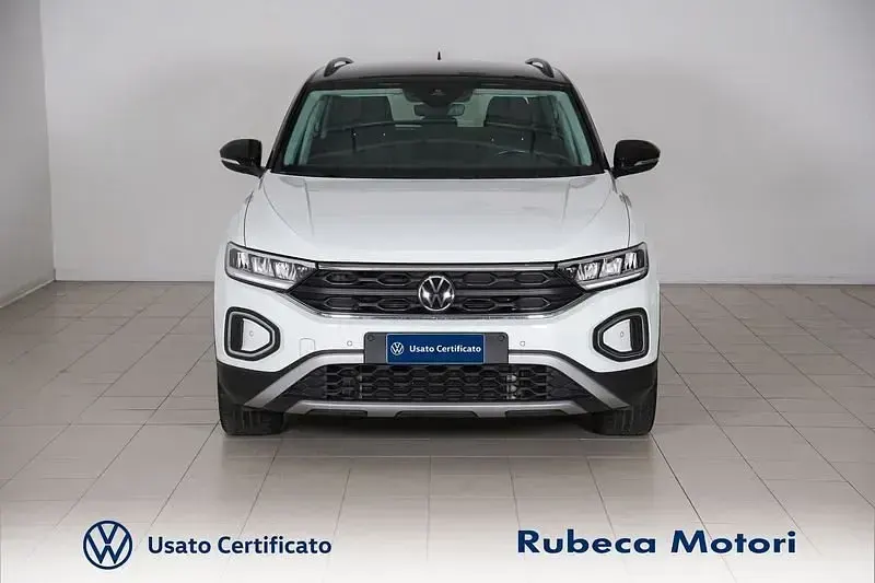 Usata VW T-Roc Life 116 CV (85 kW) 2023 Bianco SUV