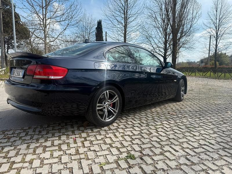 Usata BMW 320 177 CV (130 kW) 2007
