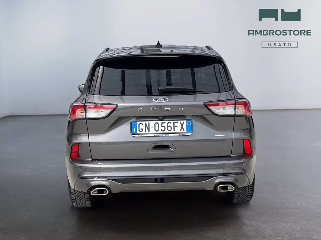 Usata Ford Kuga ST-Line X 190 CV (139 kW) 2023 Magnetic grey SUV
