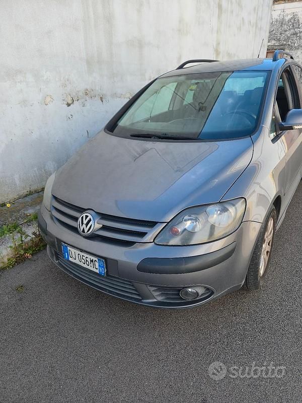 Usata VW Golf Plus Cross 105 CV (77 kW) 2007 Grigio Monovolume