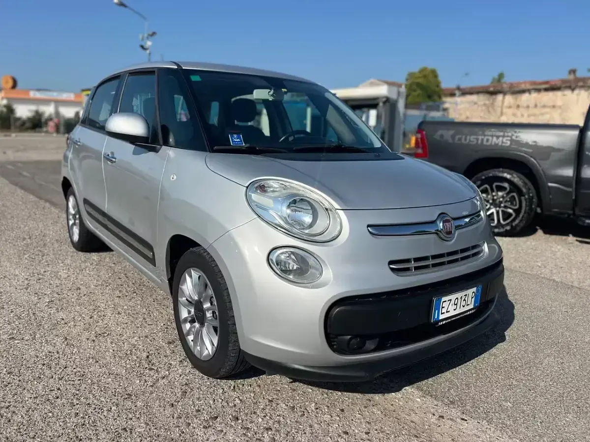 Usata Fiat 500L Lounge 84 CV (61 kW) 2015 Argento Monovolume