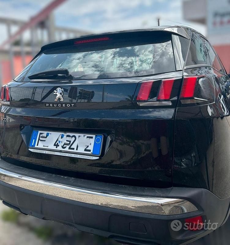Usata Peugeot 3008 130 CV (95 kW) 2019 SUV