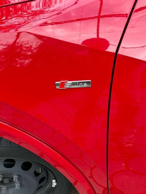 Usata Audi Q2 S-Line 150 CV (110 kW) 2020 Rosso SUV