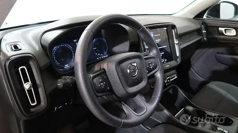 Occasion Volvo XC40 211 ch (155 kW) 2023 Noir SUV
