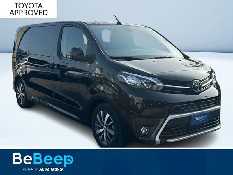 Usata Toyota Proace Verso Executive 100 kW (136 CV) 2021 Nero Station wagon