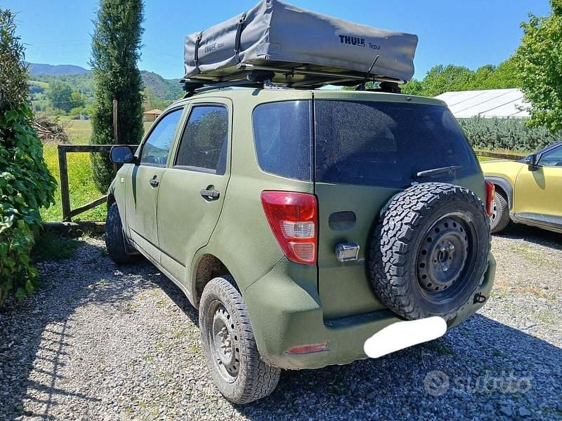 Usata Daihatsu Terios 86 CV (63 kW) 2009 Verde SUV