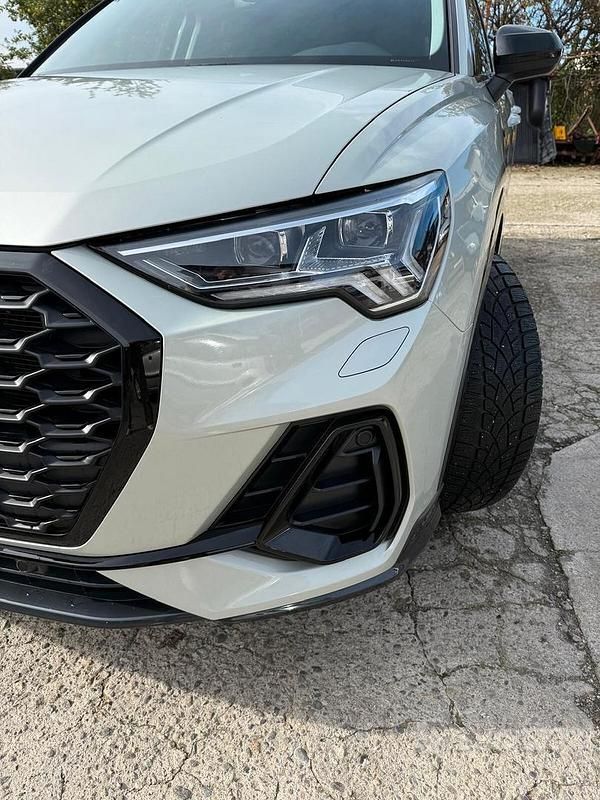Usata Audi Q3 S-Line 150 CV (110 kW) 2022 Grigio SUV