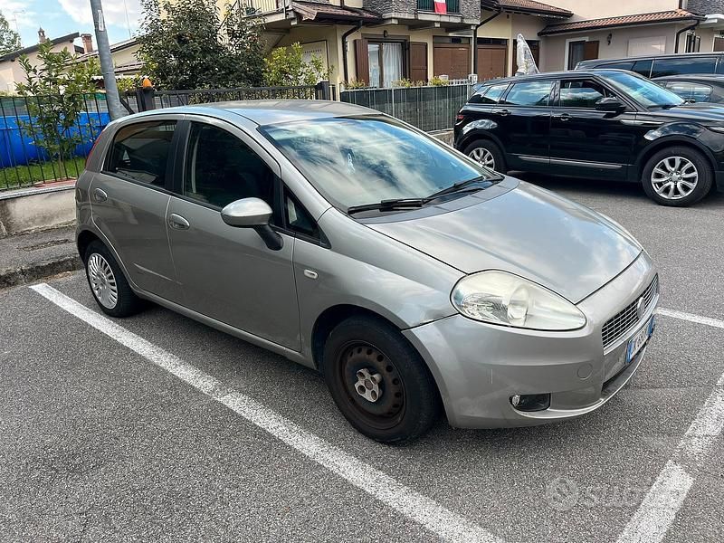 Usata Fiat Grande Punto 2007 Grigio Utilitaria