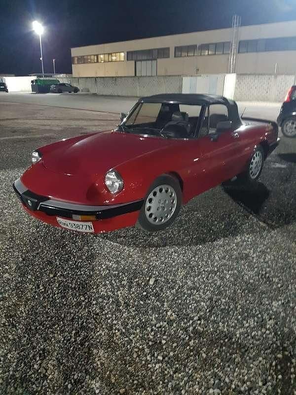 Usata Alfa Romeo Spider Quadrifoglio Verde 125 CV (91 kW) 1987 Cabrio