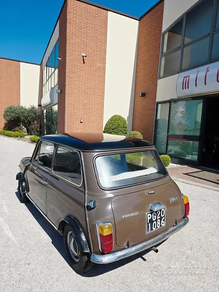 Usata Innocenti Mini 50 CV (36 kW) 1970 Marrone Utilitaria