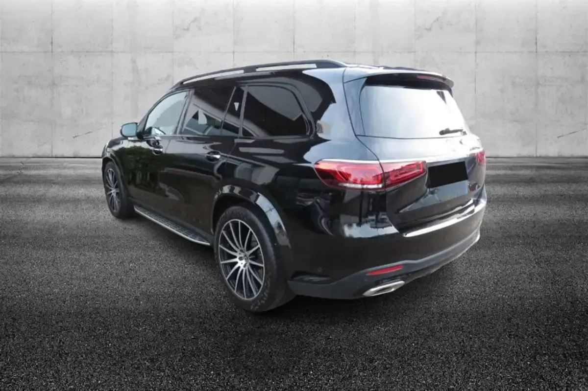 Usata Mercedes GLS580 Premium Plus 489 CV (359 kW) 2023 Nero metallizzato SUV