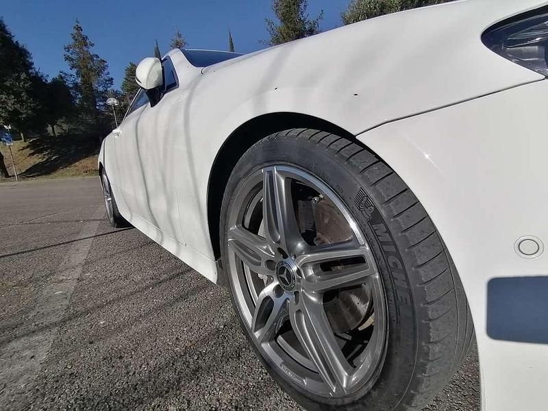 Usata Mercedes E220 AMG line 194 CV (142 kW) 2017 Bianco Coupé