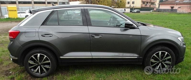 Usata VW T-Roc Style 150 CV (110 kW) 2020 Grigio SUV