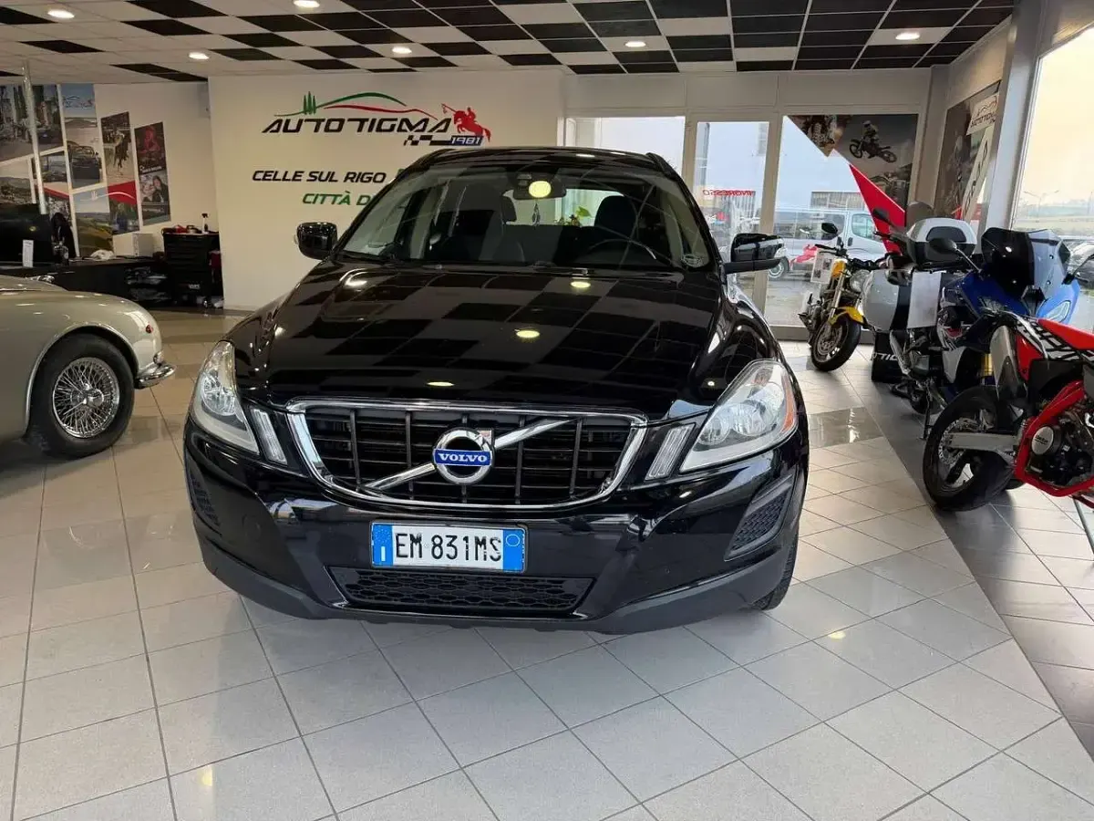 Usata Volvo XC60 Business Edition 163 CV (119 kW) 2012 Nero SUV