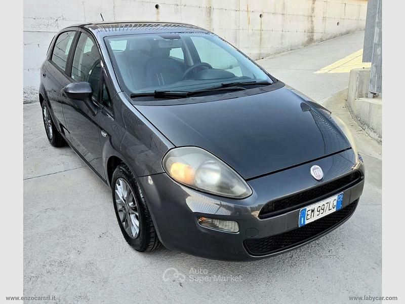 Usata Fiat Punto Lounge 95 CV (69 kW) 2012 Bianco Utilitaria