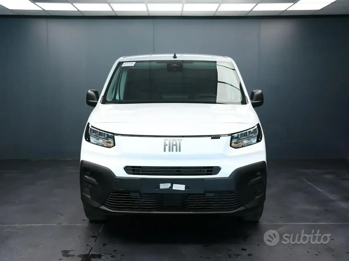Nuova Fiat Doblò 101 CV (74 kW) 2026 Bianco Monovolume