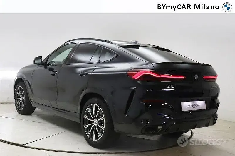 Usata BMW X6 M Sport 381 CV (280 kW) 2024 Nero SUV