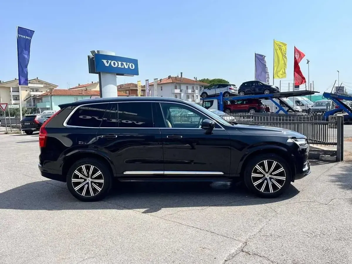 Usata Volvo XC90 235 CV (172 kW) 2022 Nero SUV