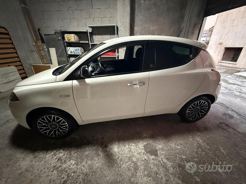 Usata Lancia Ypsilon Gold 2020 Bianco Utilitaria