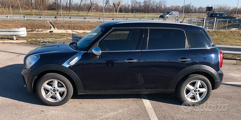 Usata Mini Countryman 111 CV (81 kW) 2014 Blu SUV