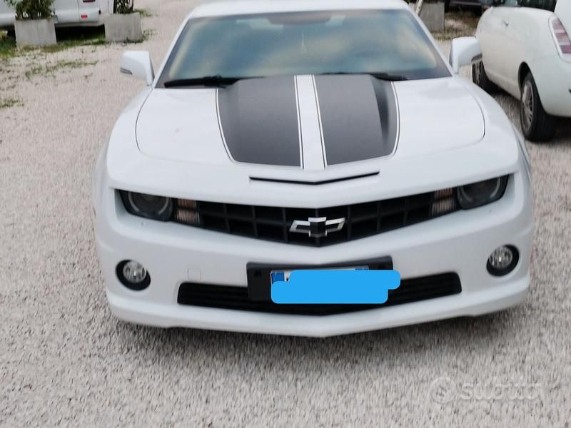 Usata Chevrolet Camaro 405 CV (297 kW) 2013 Bianco Coupé