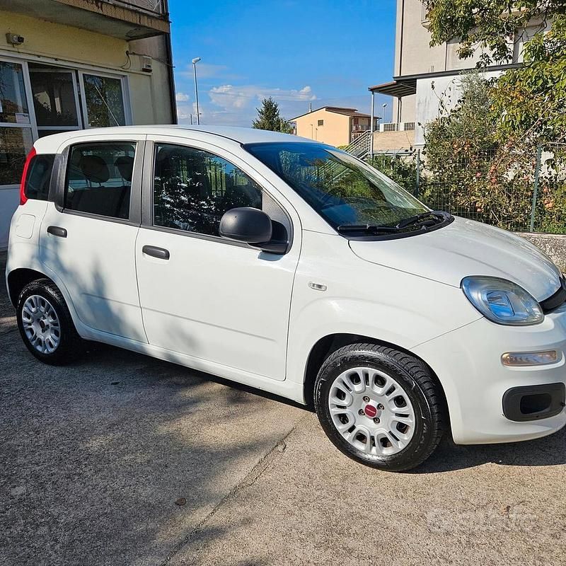 Usata Fiat Panda 95 CV (69 kW) 2018 Bianco Berlina