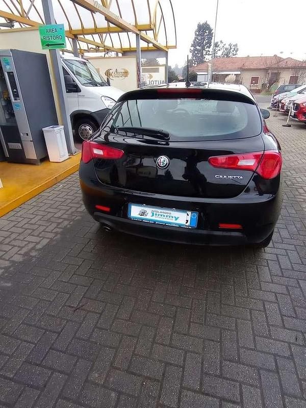 Usata Alfa Romeo Giulietta Super 120 CV (88 kW) 2018 Other Utilitaria