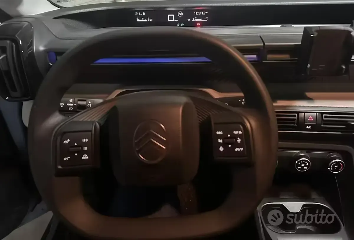 Usata Citroën C3 101 CV (74 kW) 2024 Blu Utilitaria