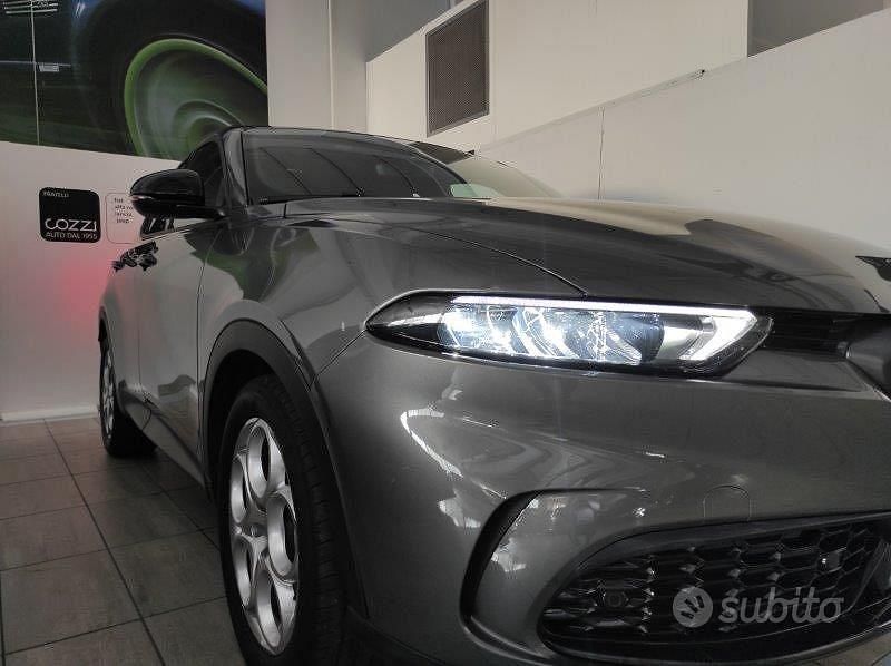 Usata Alfa Romeo Tonale Sprint 131 CV (96 kW) 2023 Grigio SUV